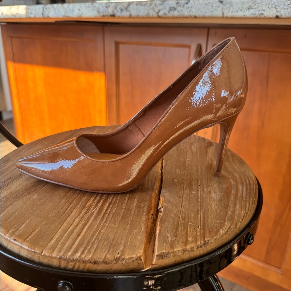 Jessica Simpson Caramel Heels